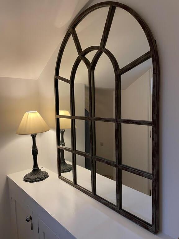 Beautiful 3 Bed Basement Flat With Garden Appartement Bath Buitenkant foto